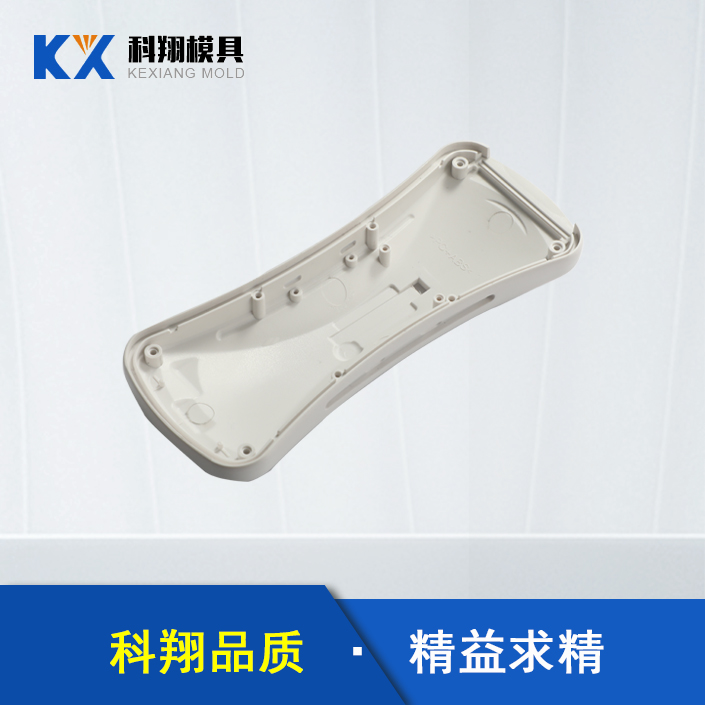 塑膠模具模頭十分重要，注塑模具模頭應(yīng)該怎么安裝？